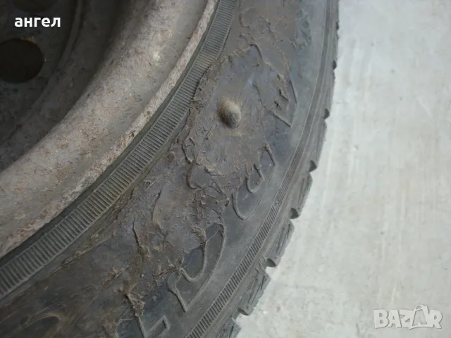 Зимни гуми с джанти 185/65/15, снимка 4 - Гуми и джанти - 49604466