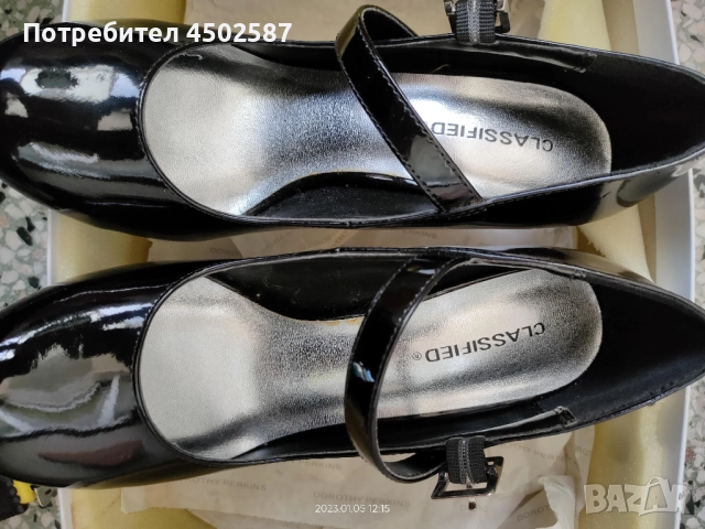 Черни лачени обувки тип Мери Джейн, снимка 2 - Дамски обувки на ток - 52988927