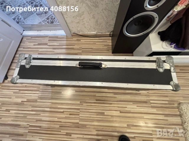 Твърд Кейс за Корг Па4х Па5х 61 Отличен -0893889140, снимка 2 - Синтезатори - 53814269