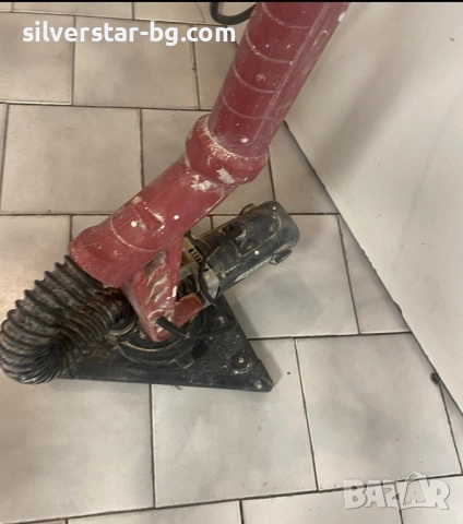 Жираф rider за шкурене на стени