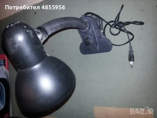 Черна лампа на щипка- регулатор на светлината, снимка 3 - Настолни лампи - 56224645