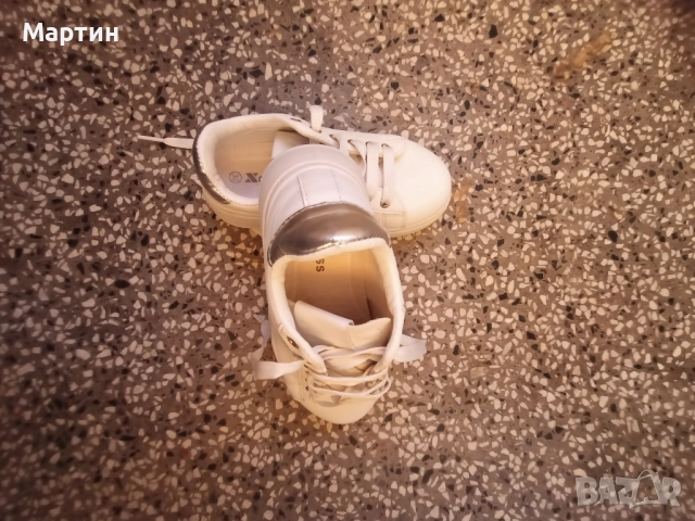 Детски маратонки 30 - ти номер - Много запазени и без забележки , снимка 2 - Детски маратонки - 51820521