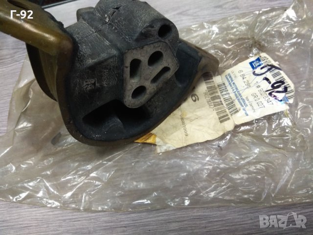90278347-GM*06 84 291-OPEL**NEU**GM****Тампон, двигател**, снимка 4 - Части - 34527616