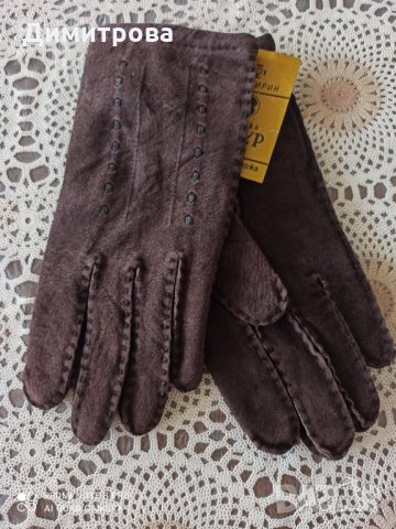 Дамски ръкавици от естествен велур , снимка 1 - Ръкавици - 35683036