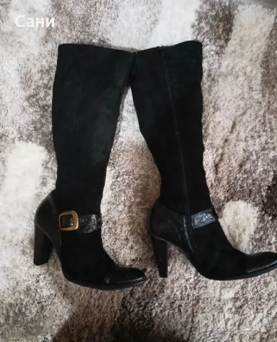 Ботуши от естествена велур 