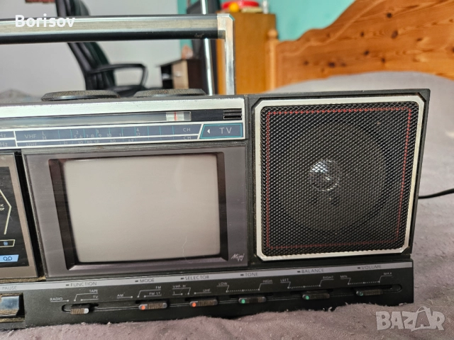 Uher радиокасетофон с телевизор, снимка 5 - Аудиосистеми - 52255232