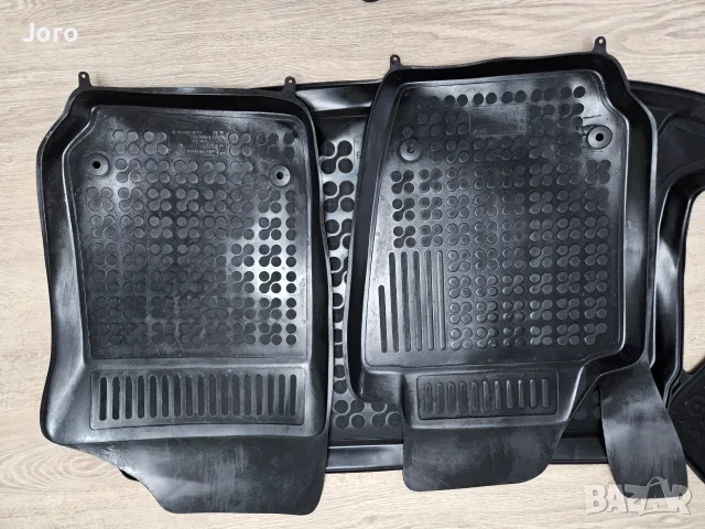 комплект гумени стелки за купе и багажник rezaw-plast wv polo , снимка 8 - Аксесоари и консумативи - 56307520