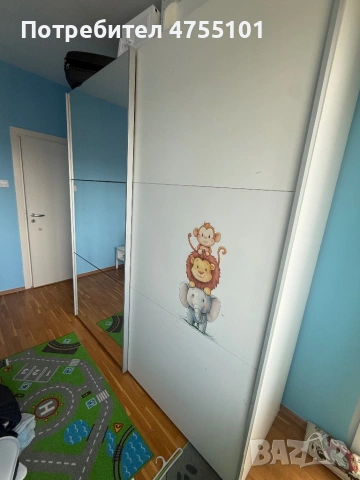 Гардероб, снимка 2 - Гардероби - 53709929