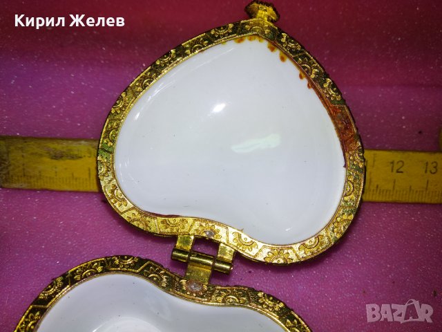 КРАСИВА ПОРЦЕЛАНОВА КУТИЙКА За БИЖУТА - СЪРЧИЦЕ с КОЛЕДНА ТЕМАТИКА ДЯДО КОЛЕДА на КАПАЧЕТО 42858, снимка 13 - Други ценни предмети - 44312243