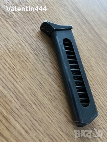 Пълнител за питстолет "Макаров", кал. 9х18мм, снимка 4 - Бойно оръжие - 52871784