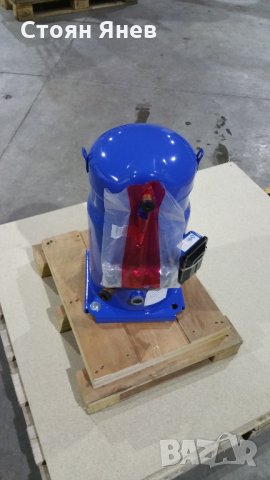 Хладилен компресор Danfoss Performer SZ100S4VC, снимка 3 - Други машини и части - 34125686