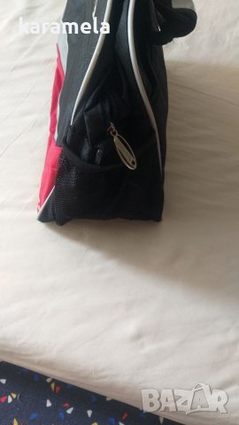 Спортна чанта, снимка 2 - Чанти - 40955252