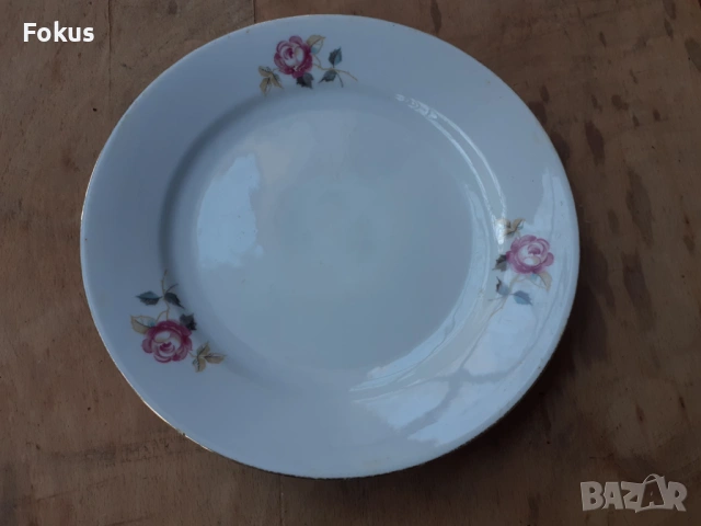 Български порцелан средна чиния