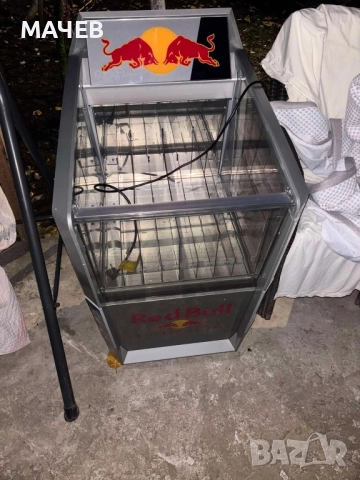  Хладилна Витрина Редбул, снимка 2 - Витрини - 52827970