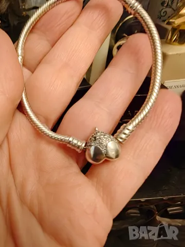 Пандора оригинална сребърна гривна, снимка 3 - Гривни - 49668453