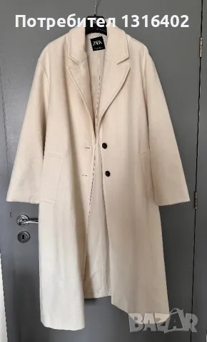 Дамско бяло палто Zara размер L