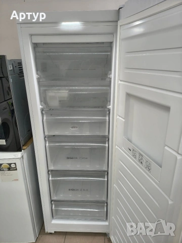 Фризер Koenic, снимка 3 - Хладилници - 53480963