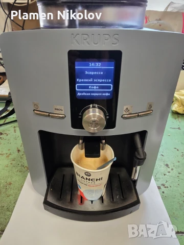 Работещ кафеавтомат Krups EA8260 Кафемашина