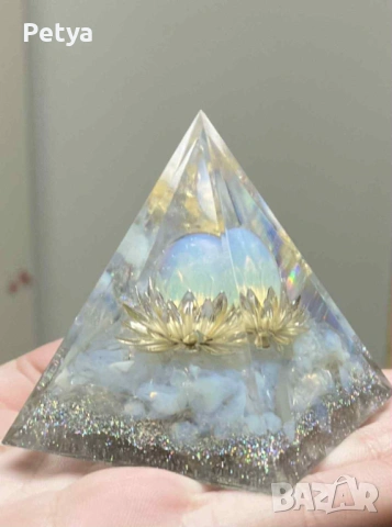 Подаръче Oргонитни пирамиди с естествени камъни, снимка 4 - Декорация за дома - 53215027