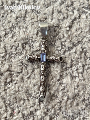 Сребърен кръст, снимка 3 - Колиета, медальони, синджири - 52940904
