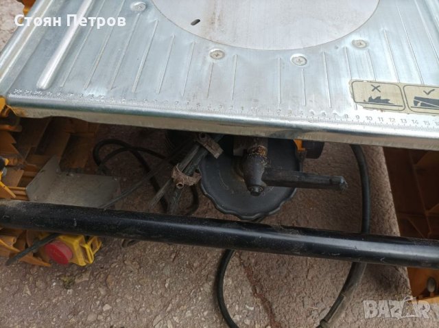 Комбиниран циркуляр DeWALT, снимка 4 - Циркуляри - 39887642