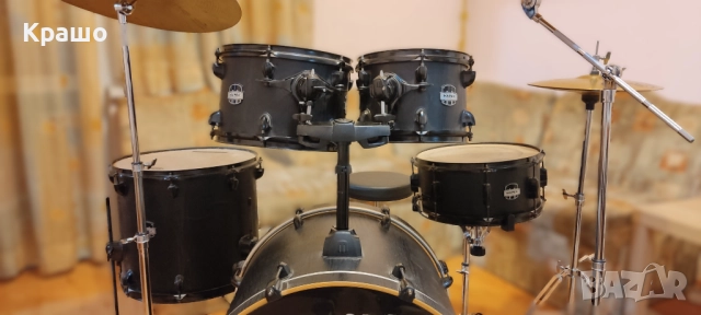 Пълен комплект барабани Mapex Mars, стойки Dixon и чинели, снимка 2 - Ударни инструменти - 52529554