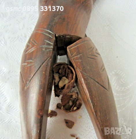 33 см дървена орехотрошачка, жена, статуетка, дърворезба, снимка 2 - Статуетки - 41897662