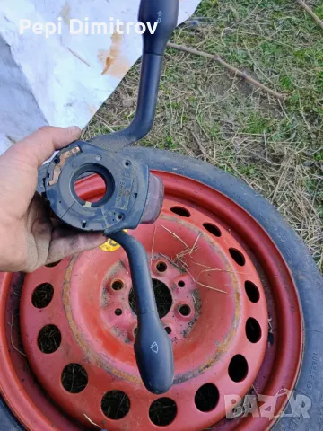 Лостчета чистачки и мигачи  Volkswagen Golf 3 , снимка 4 - Части - 49410264