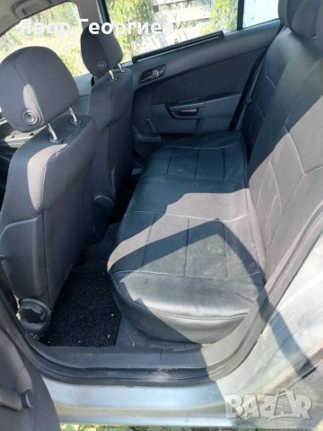 Опел Астра 1.6 агу 2011год., снимка 11 - Автомобили и джипове - 53572517