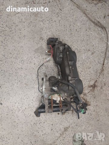 Двигател Aprilia Sr 50i