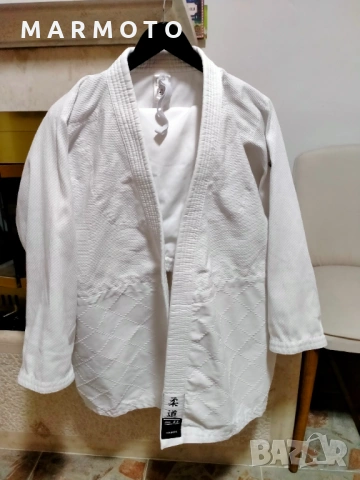 Кимоно, снимка 6 - Спортна екипировка - 53236328