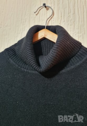 Черен пуловер с поло яка, снимка 3 - Блузи с дълъг ръкав и пуловери - 40888646