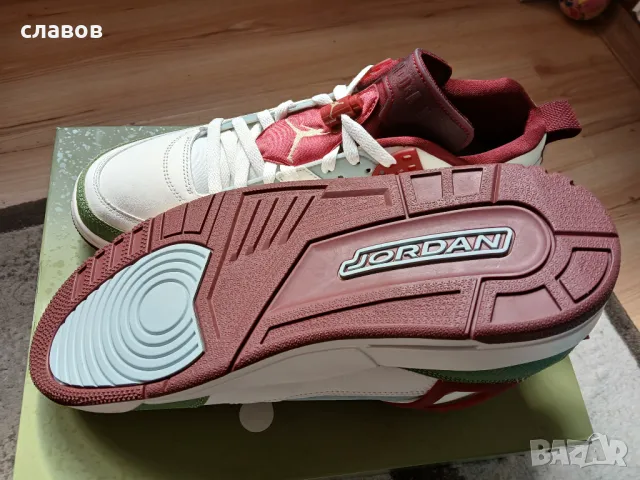 Нови маратонки НАЙК ЕЪР ДЖОРДАН, снимка 4 - Маратонки - 49759992