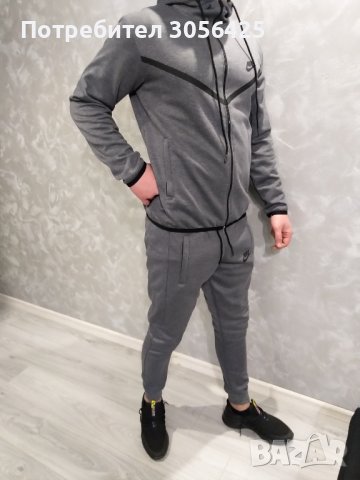 Екип Nike Tech Fleece САМО S,L и XL , снимка 2 - Спортни дрехи, екипи - 34107746