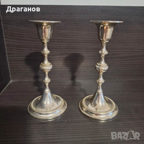 Чифт посребрени свещници