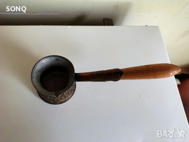 Прекрасно Старо Арменско Релефно Медно Джезве , снимка 3 - Антикварни и старинни предмети - 51141317