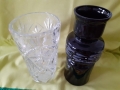 лот стъклени предмети за домакинството: 2 вази и гарафа, снимка 1