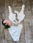 Нов с етикета висока талия  красив цял изрязан бял бански костюм номер 40, снимка 4