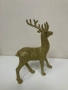 Коледна фигура на еленче със златисто покритие, снимка 3
