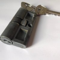 патронник за секретна брава+2 ключа, снимка 4 - Други - 40421003
