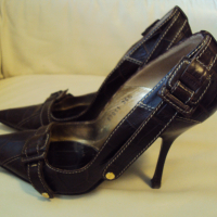 Продавам 100% оригинални кожени официални обувки Cesare Paciotti дамски, снимка 1 - Дамски елегантни обувки - 36127770