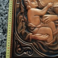 медно пано,икона-девата с младенеца, снимка 2 - Други ценни предмети - 41347226