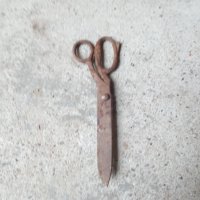 Стара ножица, снимка 2 - Антикварни и старинни предмети - 34659034