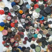 Ретро и нови копчета, снимка 4 - Антикварни и старинни предмети - 44573503