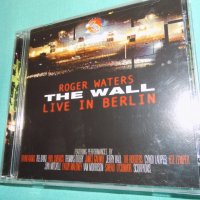 Компакт диск на - Roger Waters - Live In Berlin (Limited Edition) , снимка 2 - CD дискове - 39386265