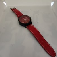 Красив Дамски  Часовник  с червена каишка , снимка 5 - Дамски - 44450964