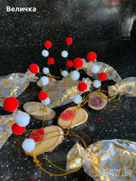 Осми Март, снимка 1