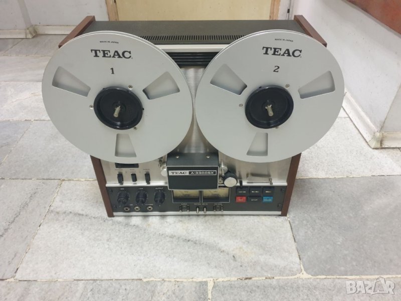 Ролков магнетофон Teac A-3300SX
4 пистов 9,5 и 19 оборота. Всичко му работи.  Много добро състояние., снимка 1