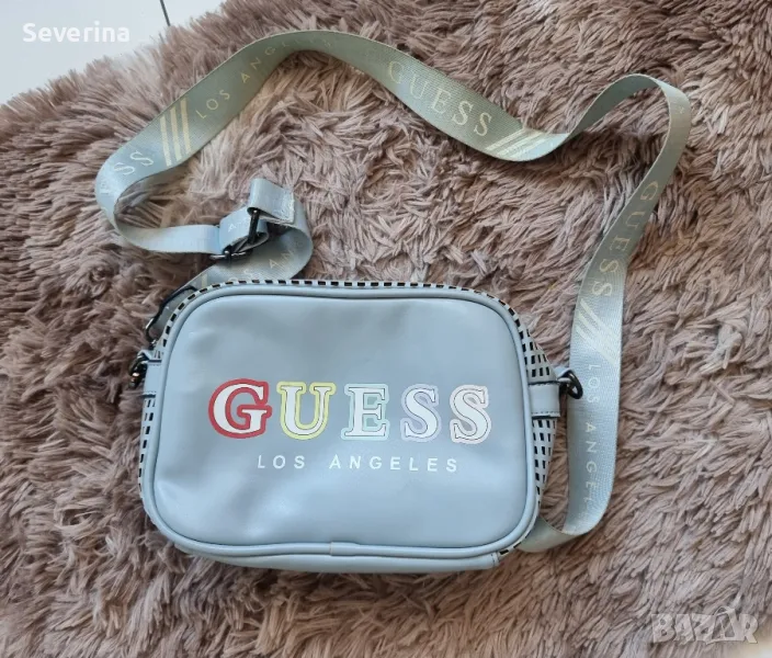 Guess малка чанта с дълга дръжка , снимка 1