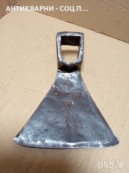 Соц Стара Ръчно Кована Мотичка 0.840кг. Номер 6., снимка 1